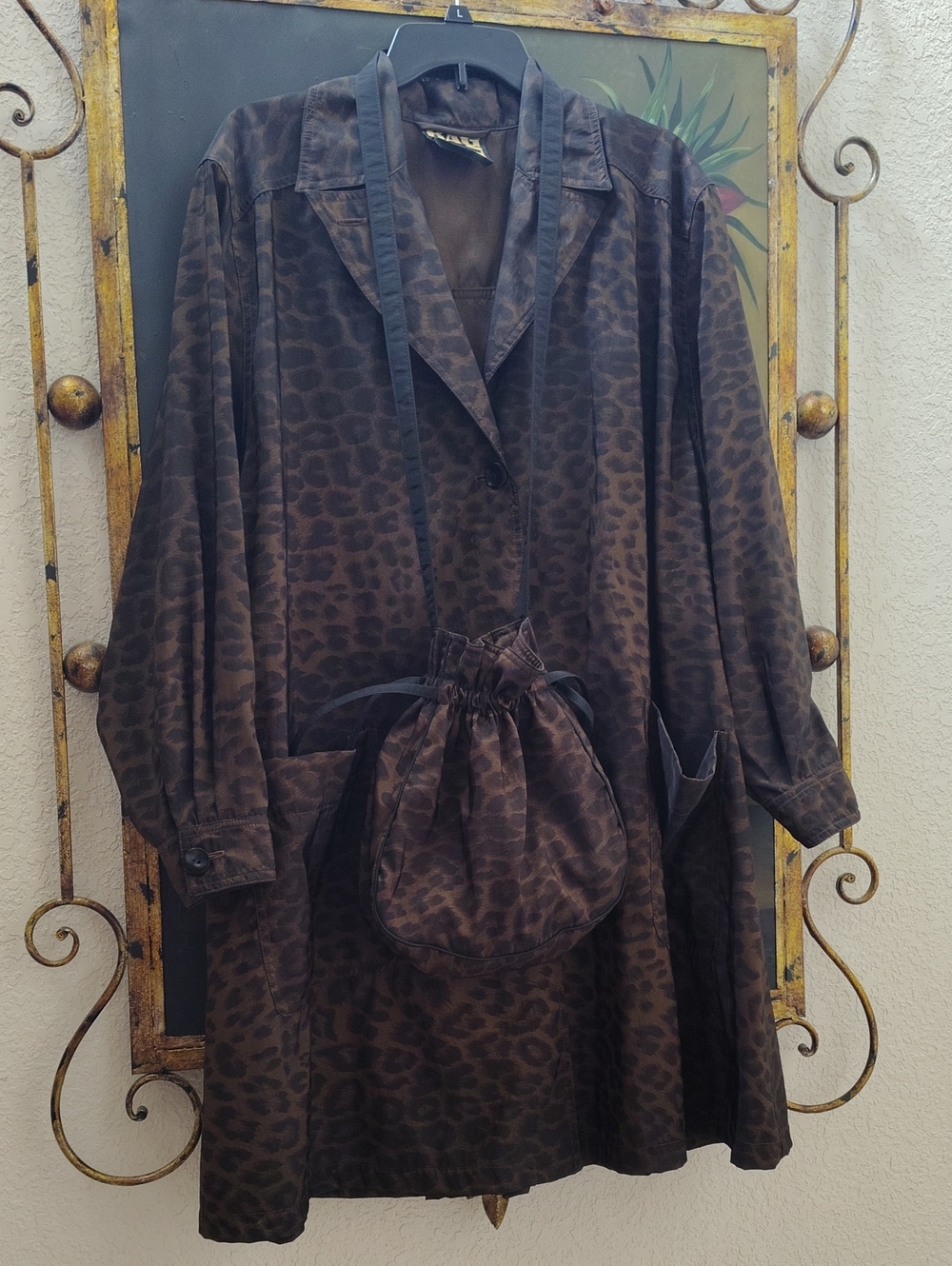 Vtg USA Made Leopard Trench w/ Matching Purse and Belt, Oversized, P2P 27 in.